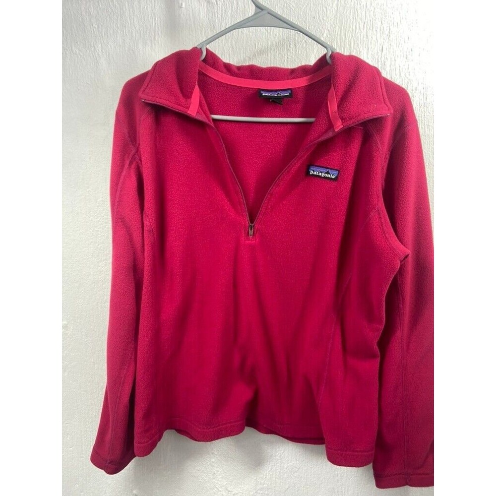 PATAGONIA WOMENS MED 1/4 ZIP PULLOVER RED SWEATER